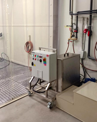 vysokotlak&yacute; myc&iacute; stroj RB-30E, technologie recyklace odma&scaron;ťovac&iacute; l&aacute;zně